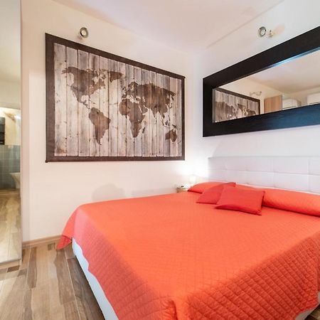 Casa Borbonica Cozy Apartment In Ortigia Ground Floor 시라쿠사 외부 사진