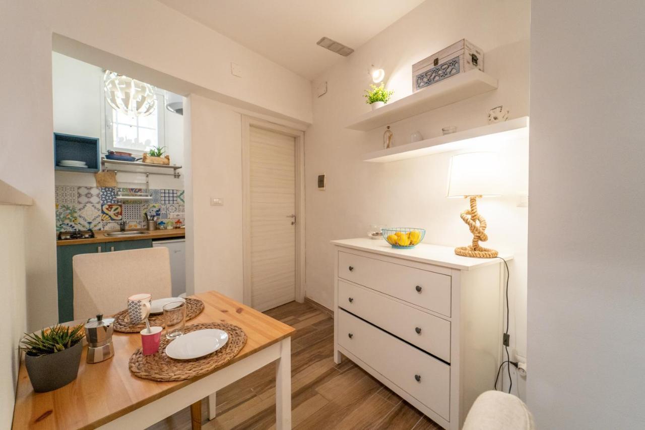 Casa Borbonica Cozy Apartment In Ortigia Ground Floor 시라쿠사 외부 사진